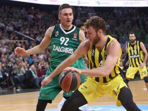 Fenerbahçe Doğuş Play-off’u Garantiledi