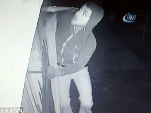 ’Örümcek Adam’ Gibi Hırsız
