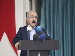 "Maşayı Tutanlar, Kuklayı Oynatanlar Belli"