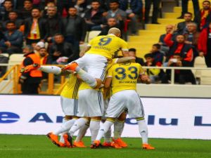 Fenerbahçe Derbi Öncesi Moral Buldu