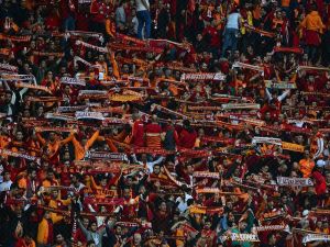 Karşılaşmayı 42 Bin 587 Seyirci İzledi