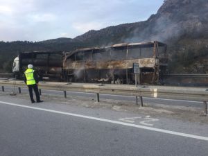 Korkunç Kazada Ölü Sayısı 13’e Yükseldi