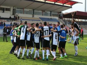 Pepe İçelspor’u Kutladı