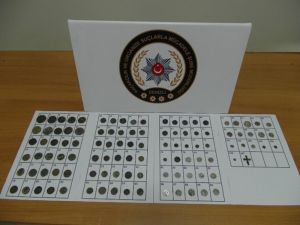 Durdurulan Otomobilden Tarih Çıktı