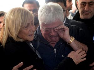 Baba Hüseyin Başaran Gözyaşlarına Boğuldu