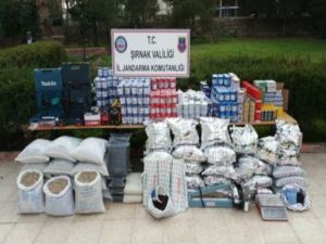 Şırnak’ta 154 Bin Lira Değerinde Kaçak Malzeme Ele Geçirildi