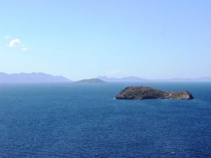 Kardak’ı Gözetleyecek Kule İnşaatı Hızla İlerliyor