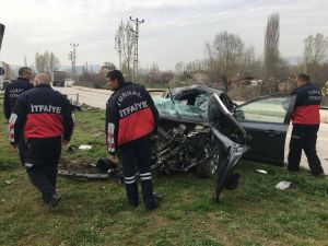 Bakan’ı Korumakla Görevli Polisler Kaza Yaptı: 3 Yaralı