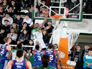Yeşil Giresun Efes’i Devirdi