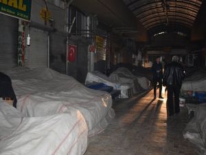 Malatya’da Silahlı Bıçaklı Kavga: 1 Yaralı, 3 Gözaltı