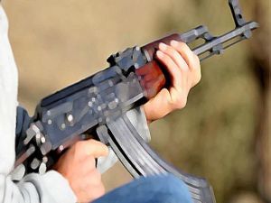 Teröristler Köylülere Saldırdı: 1 Ölü, 4 Yaralı