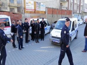 Kulağını Isırarak Koparttılar