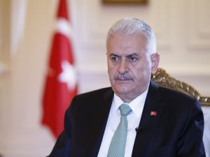 Başbakan Yıldırım Makedonya Savunma Bakanını Kabul Etti