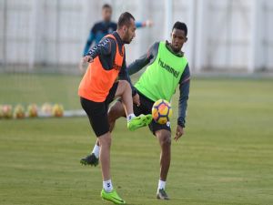 Atiker Konyaspor’da Osmanlıspor Mesaisi Başladı