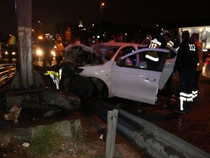 Bakırköy’de Kaza; 1’i Ağır 3 Yaralı
