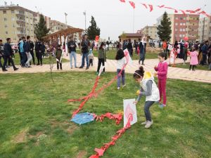 Uçurtmalar Terör Kurbanı Çocuk İçin Havalandı