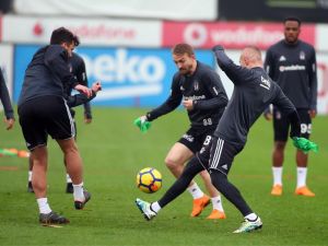 Beşiktaş 9 Eksikle Çalıştı