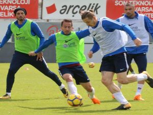 Trabzonspor Galatasaray’a Bileniyor