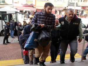 Kocaeli’de 10 Kişiye Deaş’tan Tutuklama