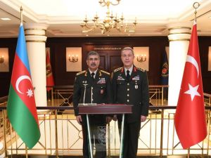 Hasanov, Genelkurmay Başkanı Akar’ı Ziyaret Etti