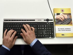 "F Klavye Günlük Kullanımda Da Fayda Sağlar"