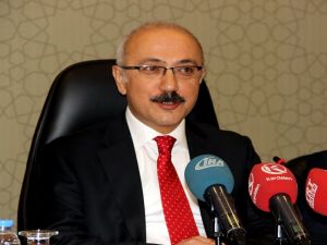Büyüme Verilerini Değerlendirdi