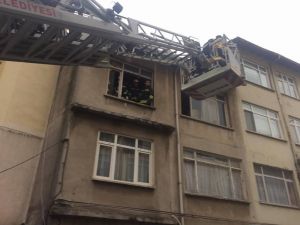 Bu Ev Anne Ve Kızına Mezar Oldu