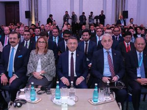 Yardımcı Oktay'dan Açıklama!