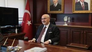 İzmir Valisi Yavuz Selim Köşger 10 Ocak Çalışan Gazeteciler Günü Mesajı yayınladı