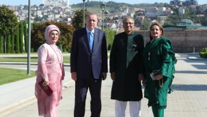 Cumhurbaşkanı Erdoğan Pakistan Cumhurbaşkanı İle Bir Arada