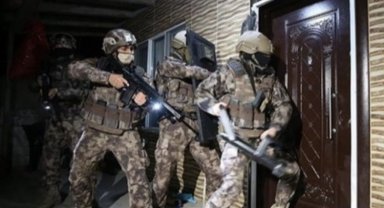 3 ilde 3 ayrı suç örgütüne yönelik operasyon: 27 gözaltı