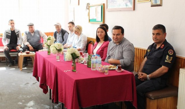 Bilecik Pazaryeri'nde protokolden halk buluşması