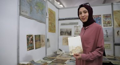 Bir zamanların SMS'i kartpostallar Kocaeli Kitap Fuarında