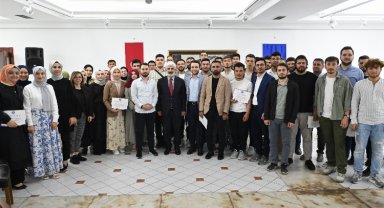 Bursa'da iletişimciler sertifikalandı