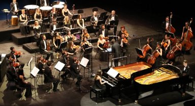 Genç sanatçılardan umut aşılayan performans