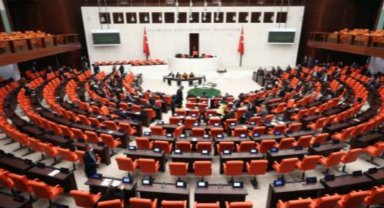 İnternet ve sosyal medya yasası TBMM'de