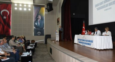 İzmir Kent Konseyleri Karabağlar'da buluştu