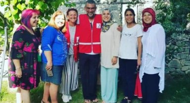 İzmir Urla Kızılay ünlü modacı Hakan Akkaya'yı ağırladı
