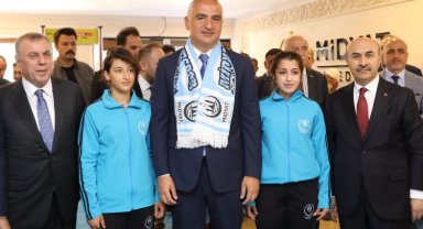 Kültür ve Turizm Bakanı Ersoy, Mardin'e geldi 