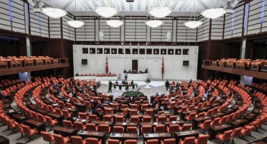 18 ay uzaltılmasını öngören tezkere TBMM'de