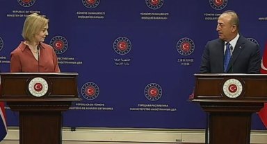 Bakan Çavuşoğlu: Türkiye olarak yapıcı rol oynuyoruz