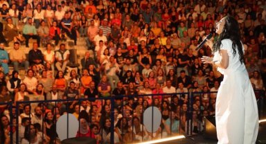 Bergama'da 86 yıllık festivale Sertab Erener'le final