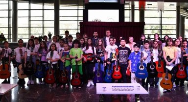Bursa Osmangazi'de 'Bilgi Evleri'ne bol etkinlikli kapanış