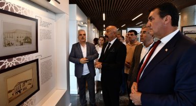 Bursa Osmangazi'den Ulu Hakan'a vefa sergisi