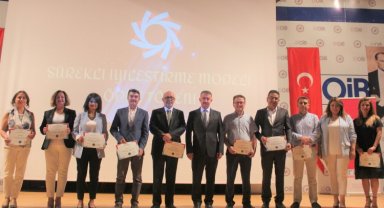 Bursa'da 'sürekli iyileştiren' kurumlar ödüllendirildi