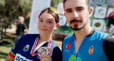 Bursalı DOSTUM sporcusu Kahramanmaraş'ta şampiyon oldu