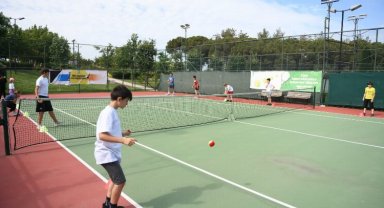 Çanakkale'de yaz spor okulları başladı
