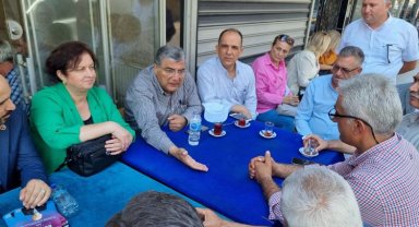 CHP'li Sındır'dan esnafa destek