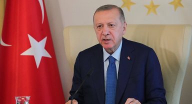 Cumhurbaşkanı Erdoğan'dan "Filenin Efeleri"ne tebrik