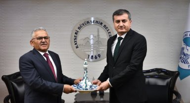 Cumhuriyet Başsavcısı Akın Büyükkılıç'a veda etti